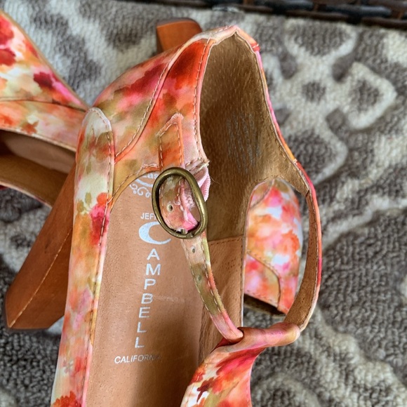 Jeffrey Campbell Foxy Fab Watercolor Floral Platform Sandals - Picture 15 of 16